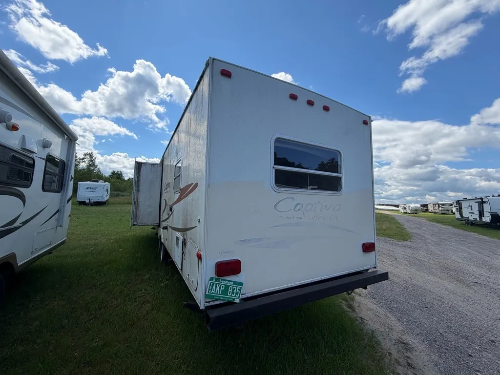 2007 Coachmen Captiva Ultra Lite 288FKS - Photo 4