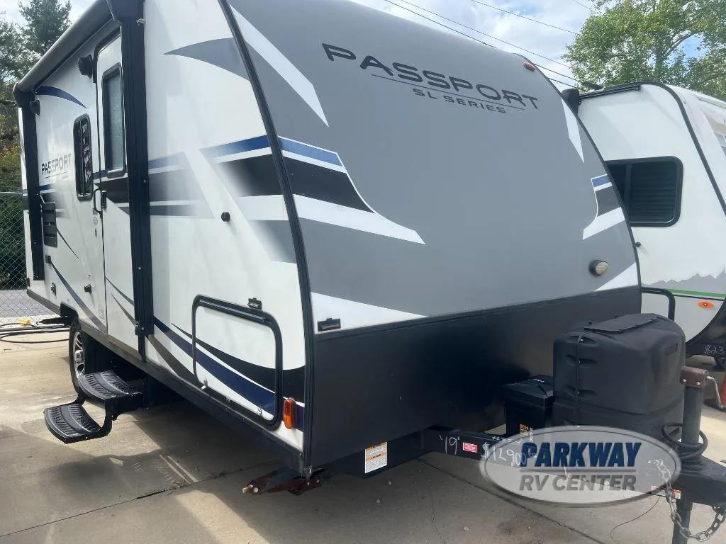 2019 Keystone Passport 175BH - Photo 2