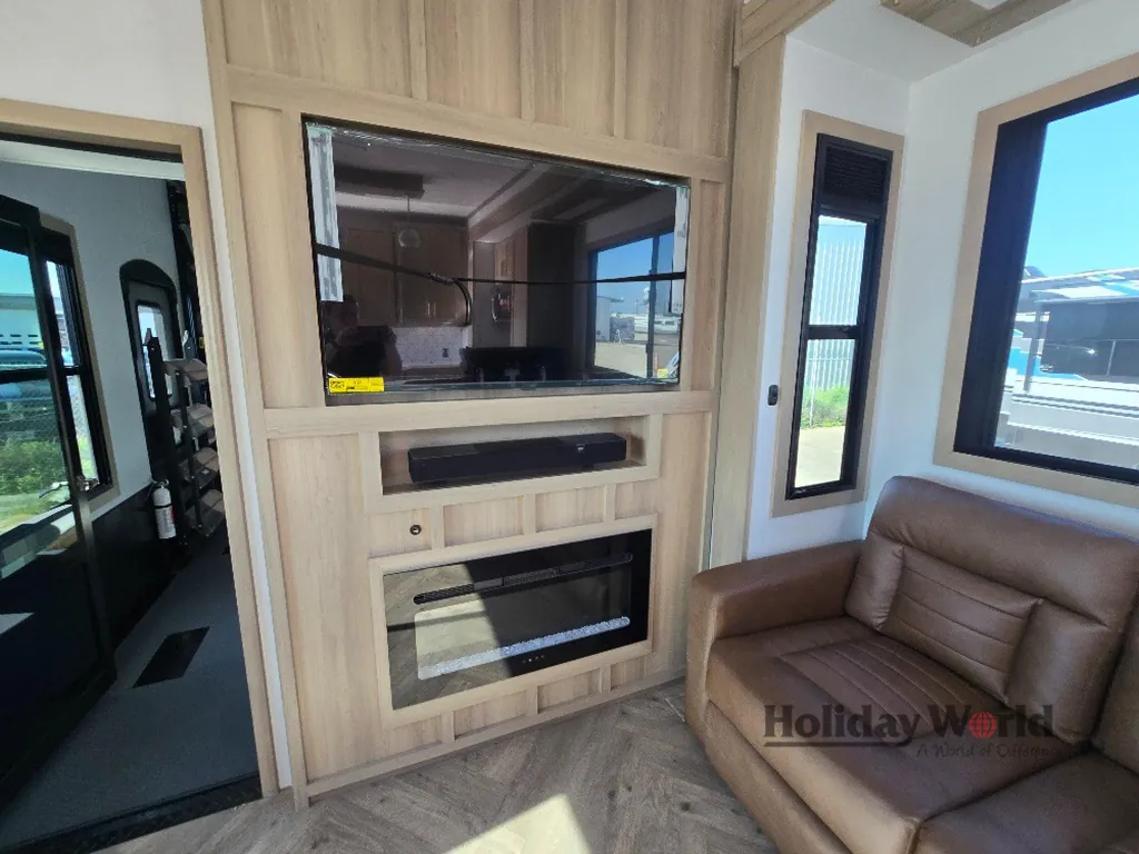 2026 Keystone Raptor 441, Photos photo 11