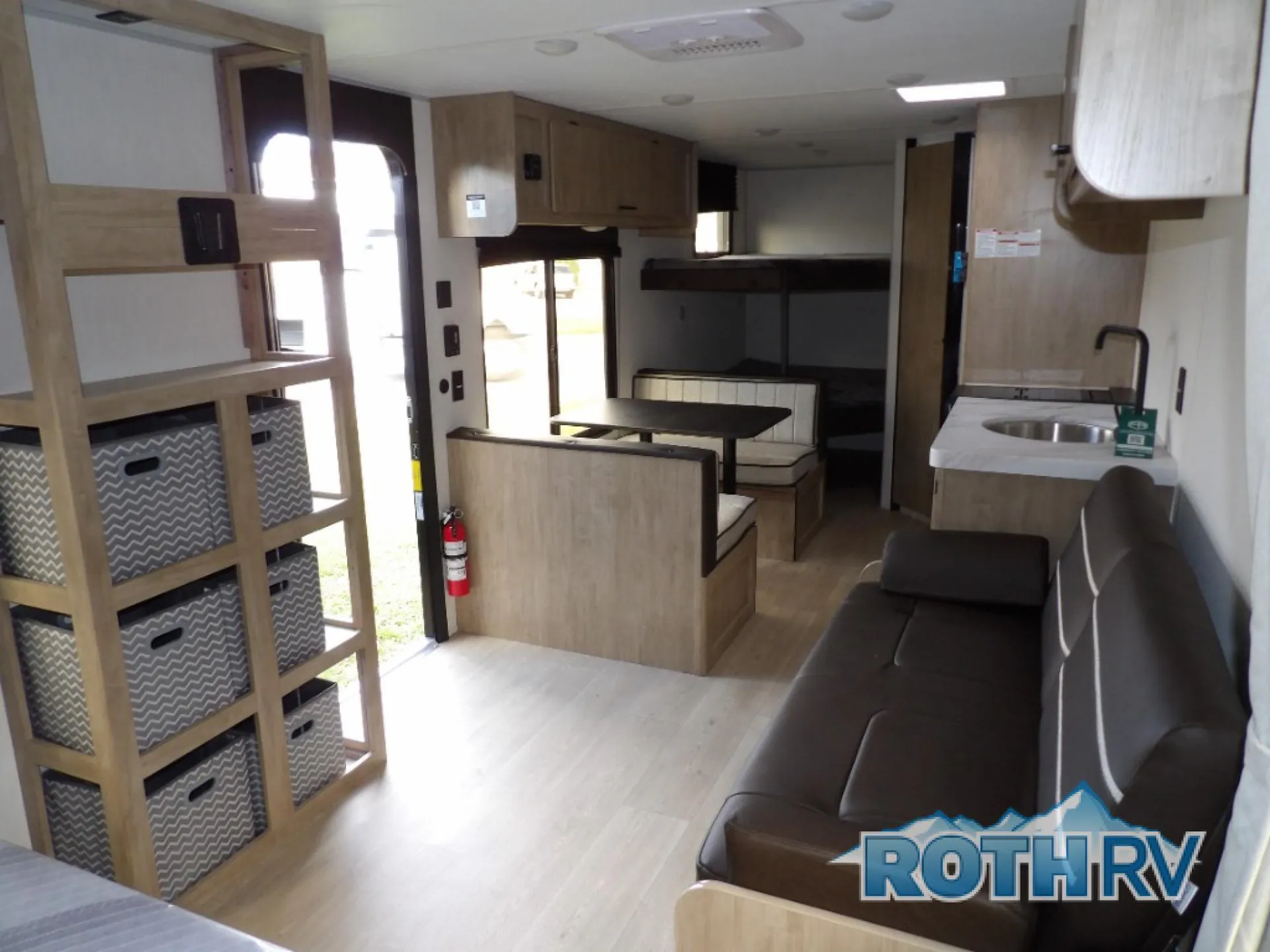 2026 Forest River Cherokee Grey Wolf 26LP — Photo 6