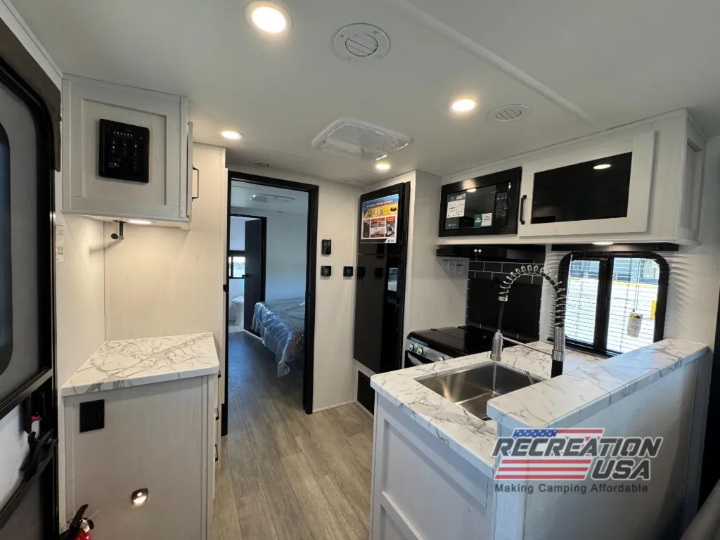 2026 Forest River Solaire 3300FLBS, Photos photo 25
