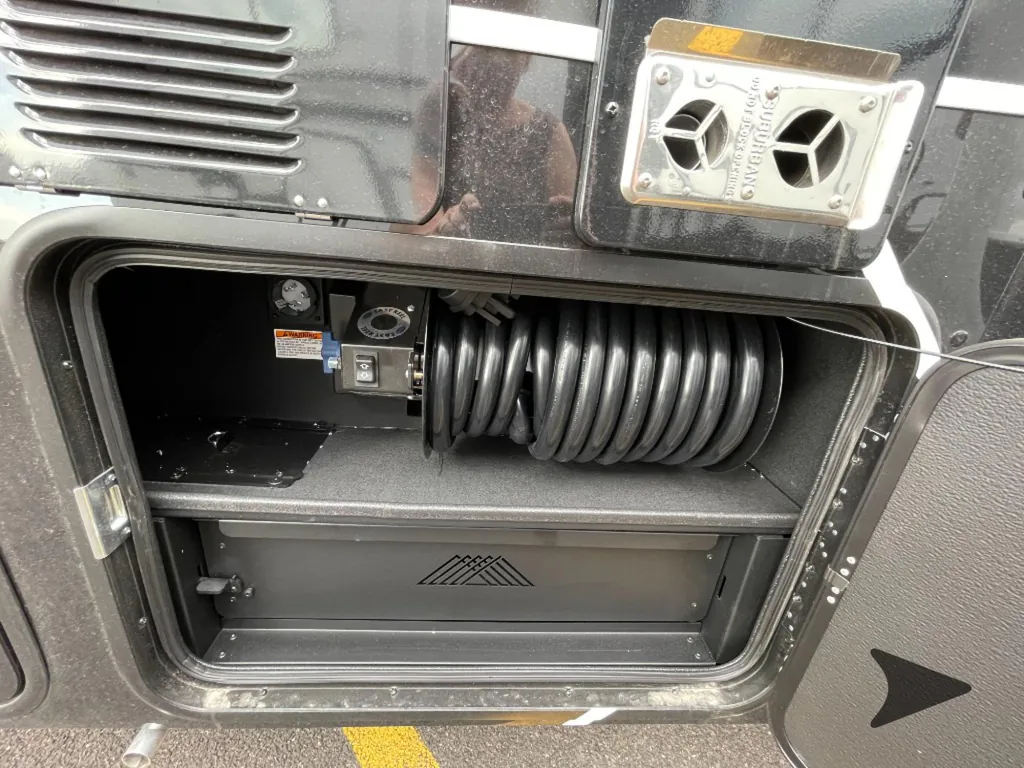 2026 Brinkley Model G 4100, Photos photo 86