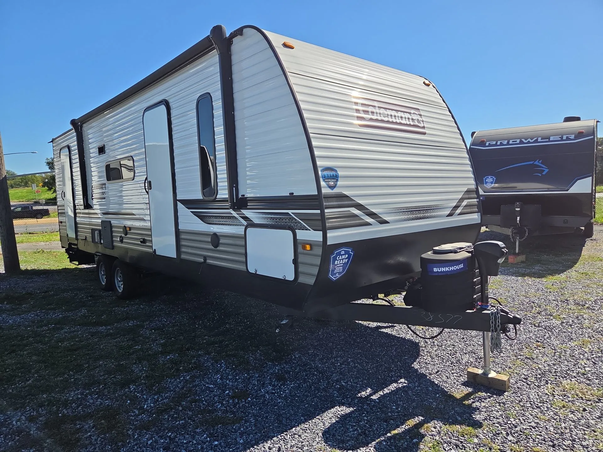 2024 Dutchmen Coleman Lantern LT 263BH - Photo 2