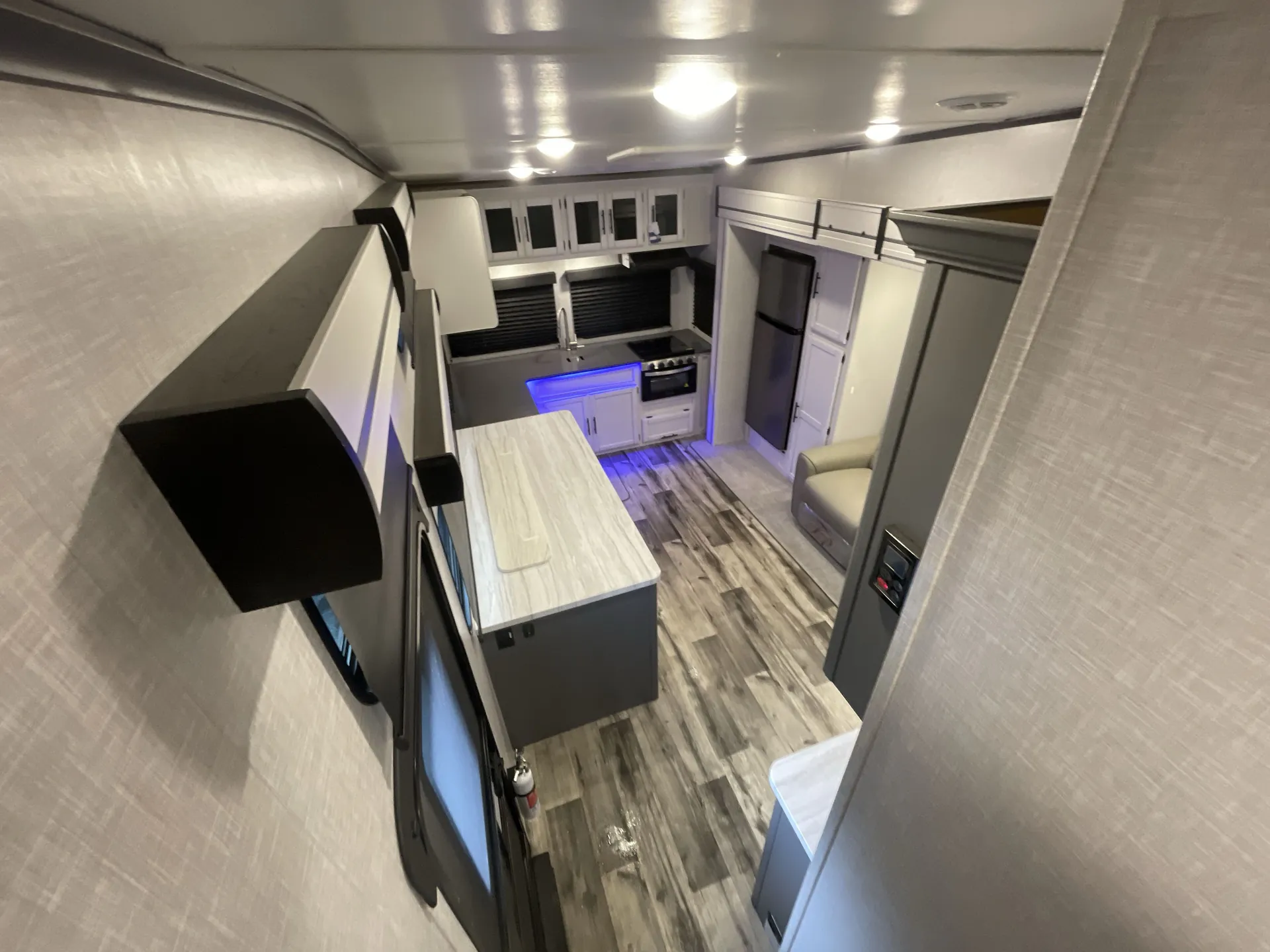 2024 CrossRoads Volante 269RK — living area main