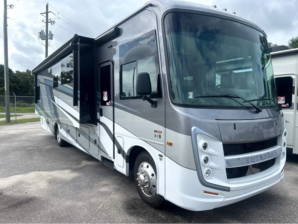 2027 Entegra Coach Vision XL 36C - Photo 2