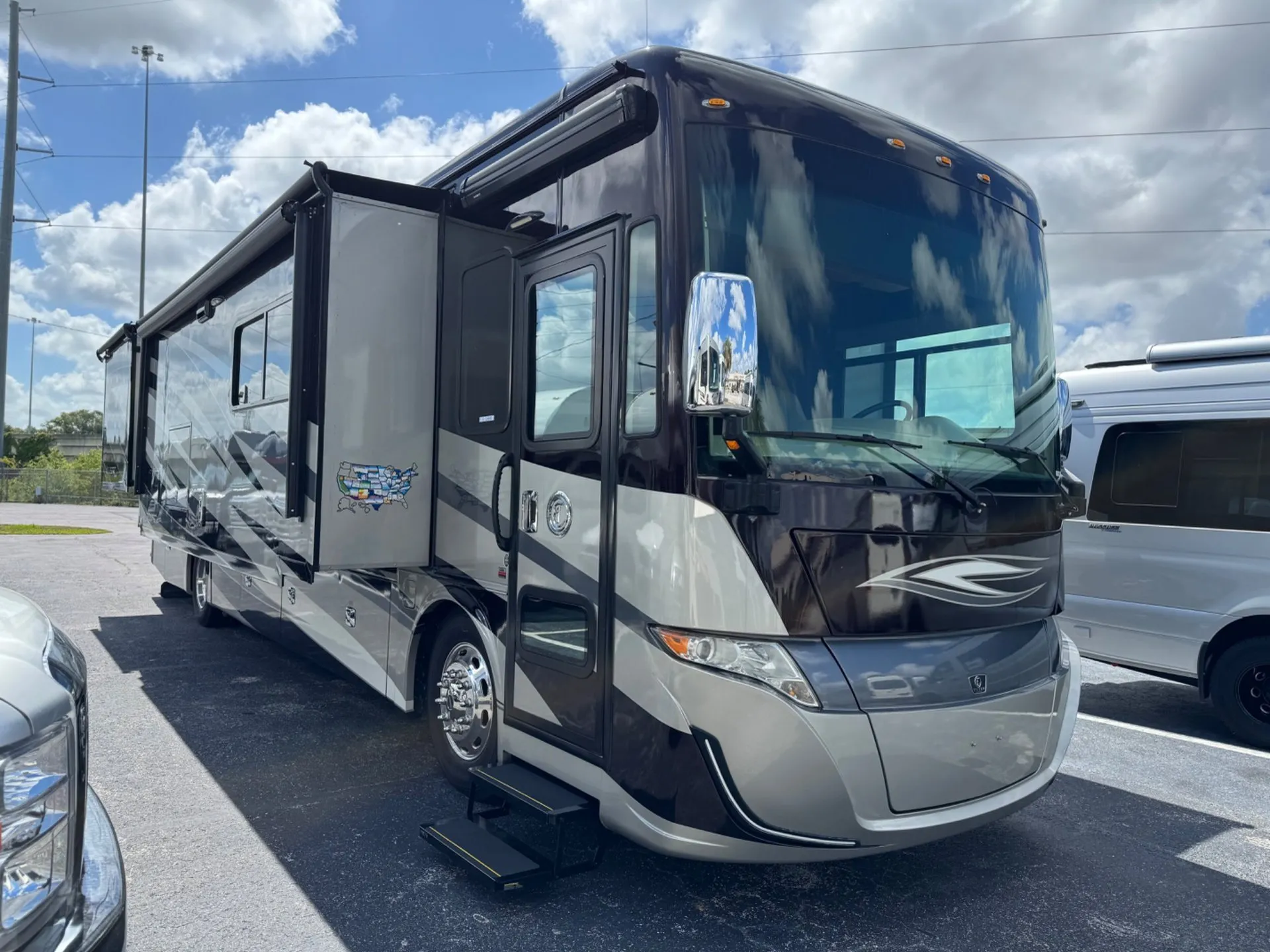 2018 Tiffin Allegro Red 37 PA - Photo 2
