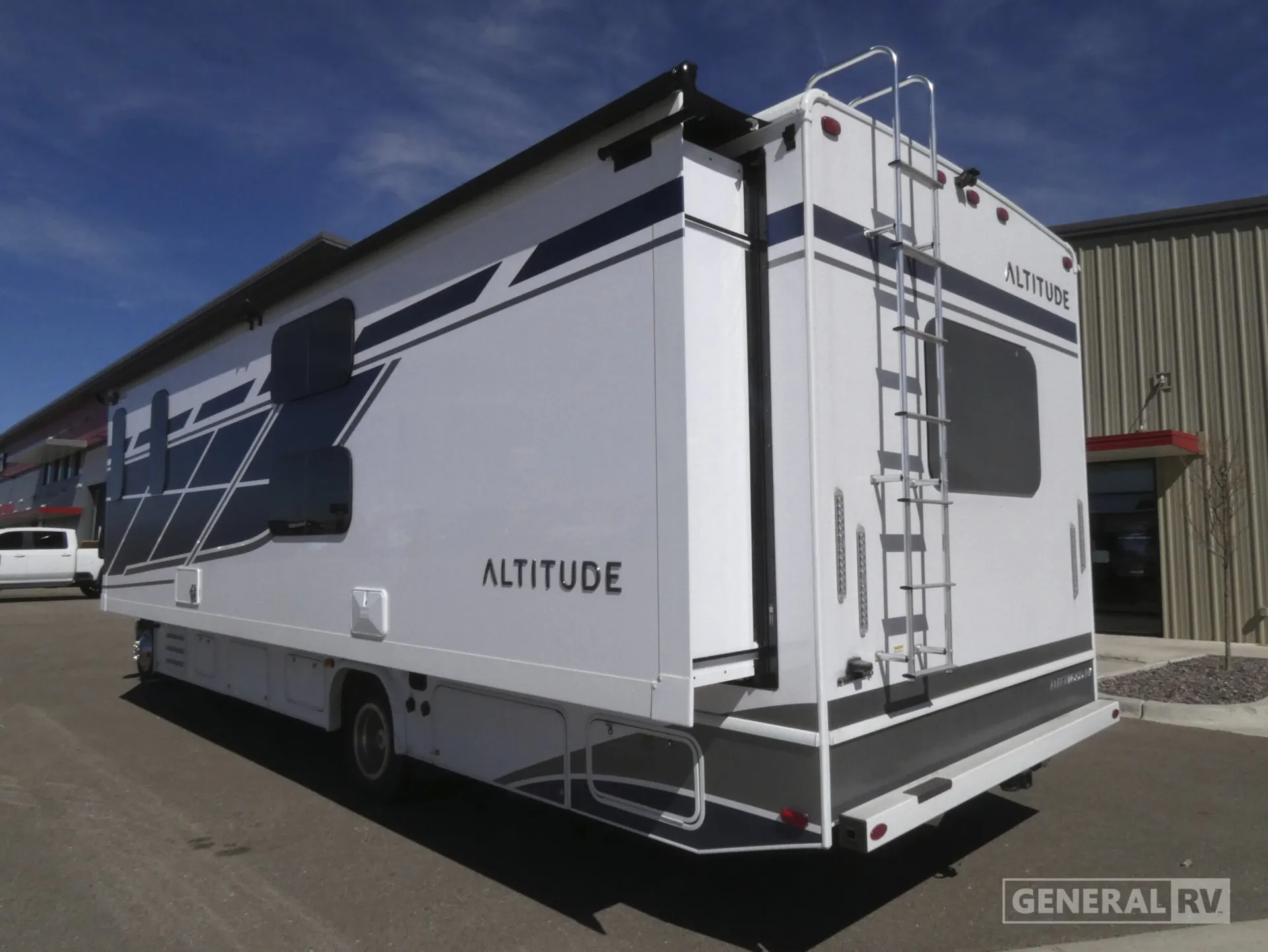 2026 Fleetwood Altitude 31W - Photo 4