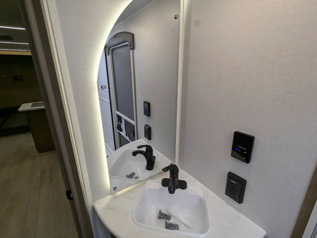 2026 Forest River EVO Lite 2700BHX, Photos photo 28