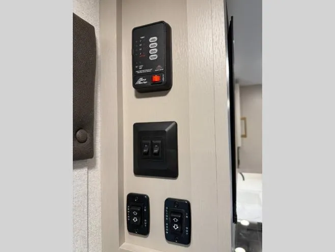 2027 Jayco Jay Flight SLX 200MKS - Photo 3