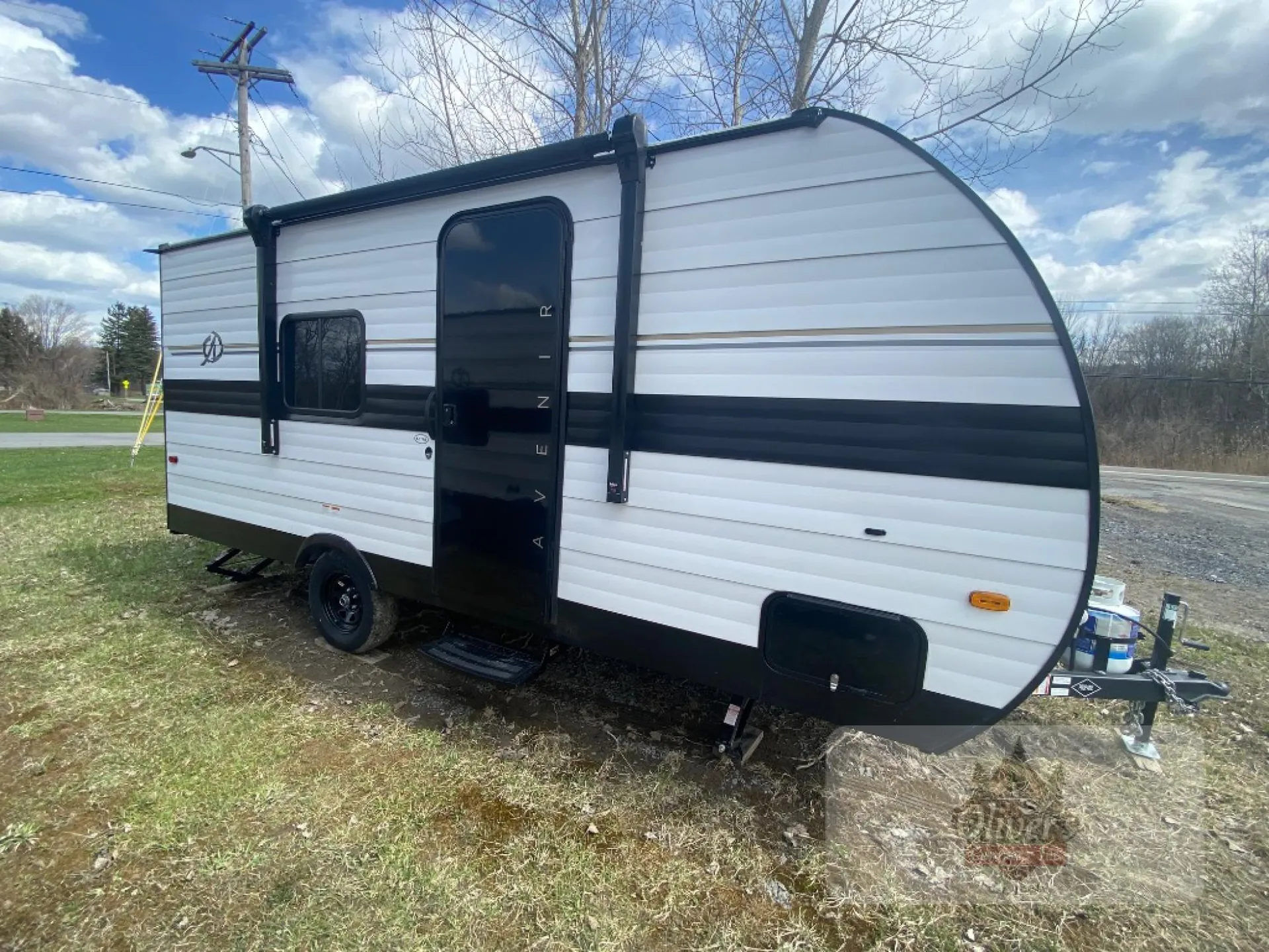 2025 Cruiser RV Avenir 17RB - Photo 2