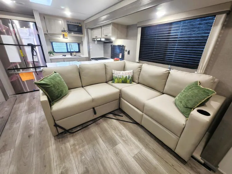 2026 Coachmen Catalina Legacy Edition 323MAZE, Photos photo 37