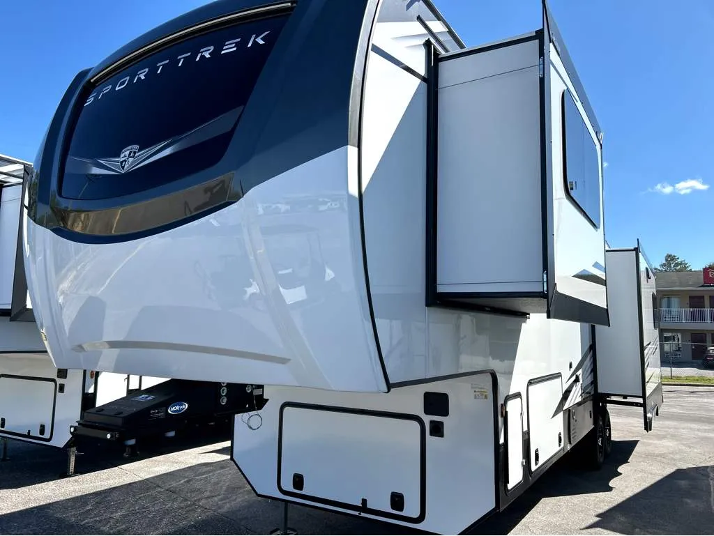 2026 Venture RV SportTrek 5 Touring Edition STTF353VIK - Photo 2