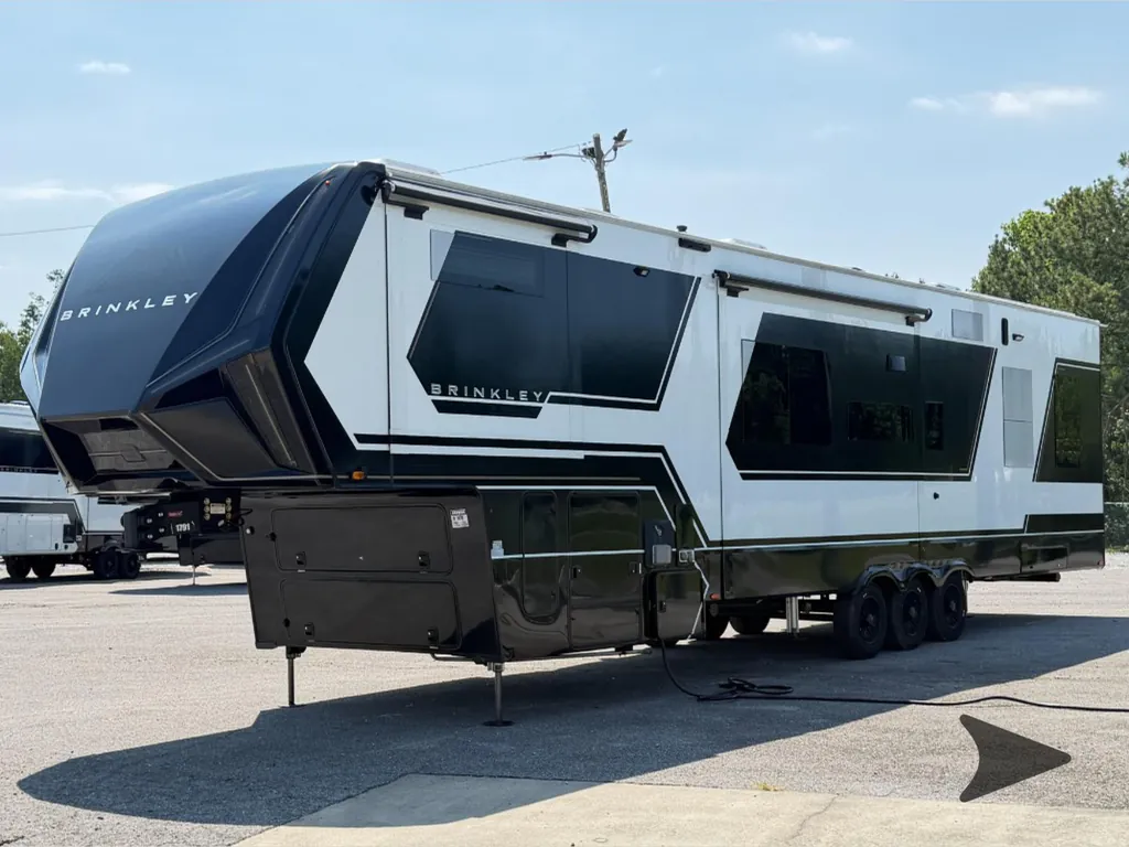 2025 Brinkley Model G 3970, Photos photo 8