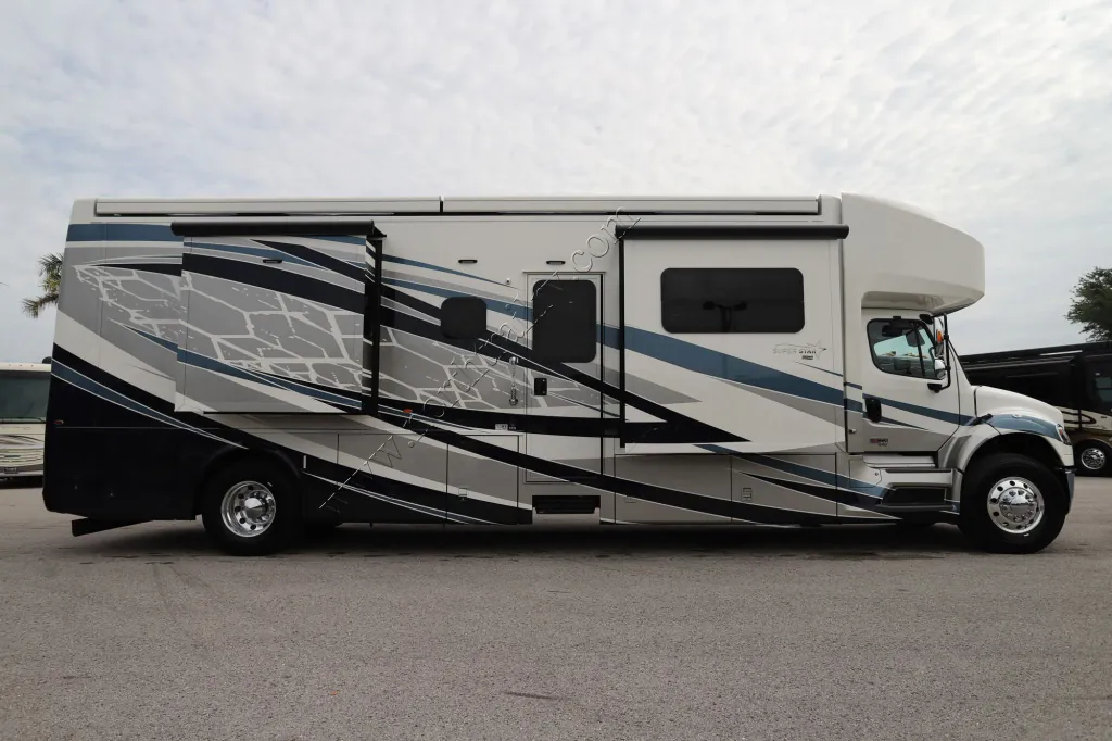 2027 Newmar Super Star 3731, Photos photo 30