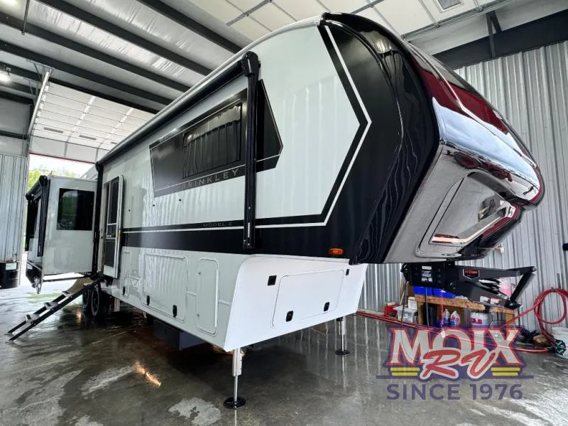 2026 Brinkley Model Z 3600 - Photo 2