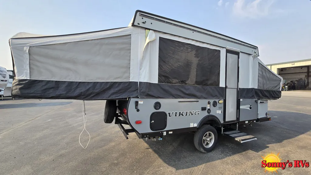 2019 Forest River Viking 2485SST, Photos photo 7