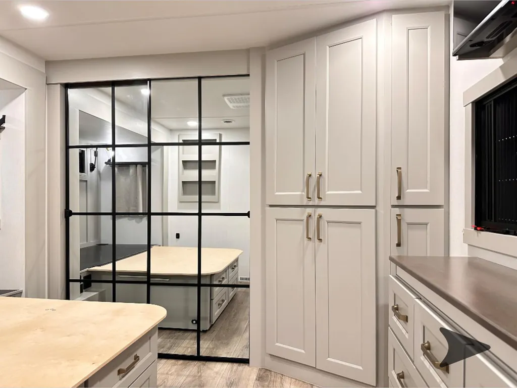 2025 Brinkley Model G 3250, Photos photo 66