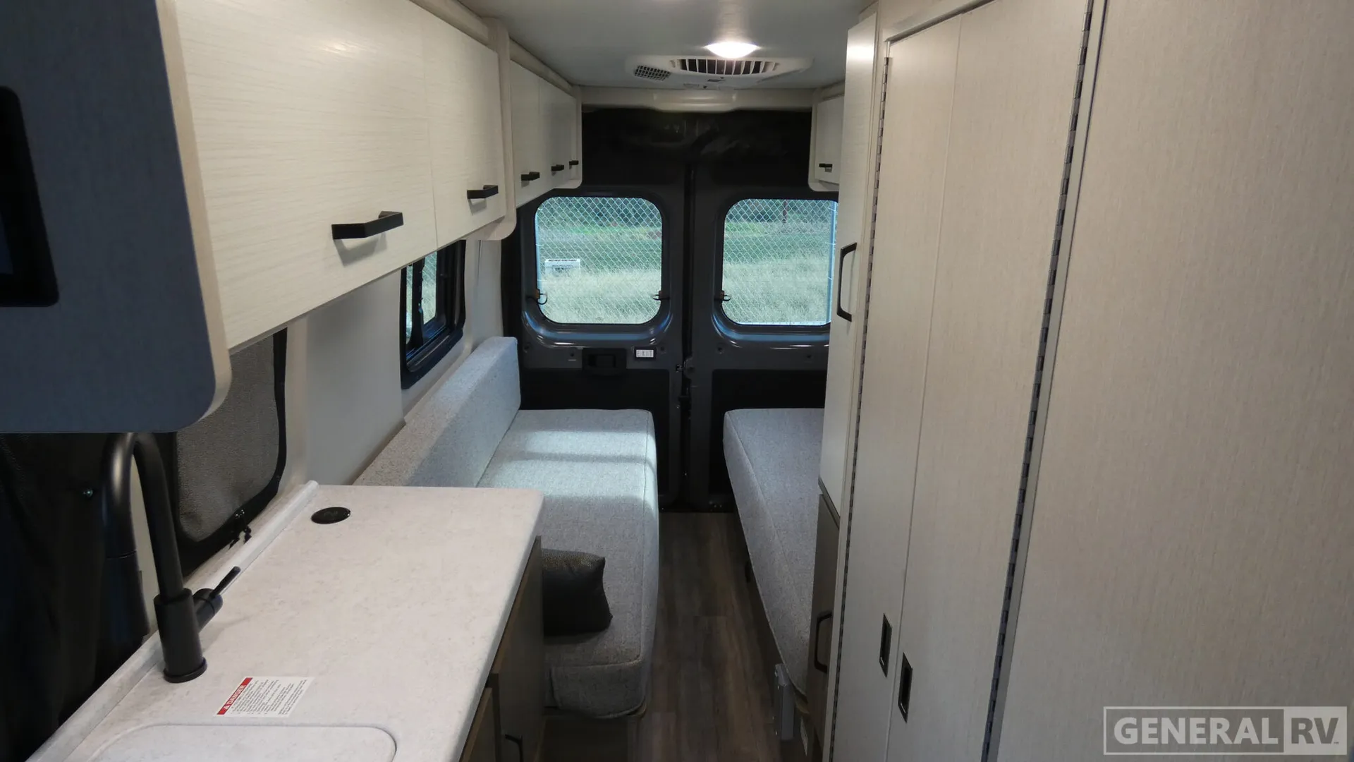 2026 Thor Motor Coach Twist Sport 20US - Photo 3
