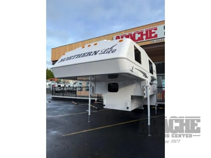 2026 Northern Lite Sportsman Plus New    8-11EX SP Wet Bath - Main photo