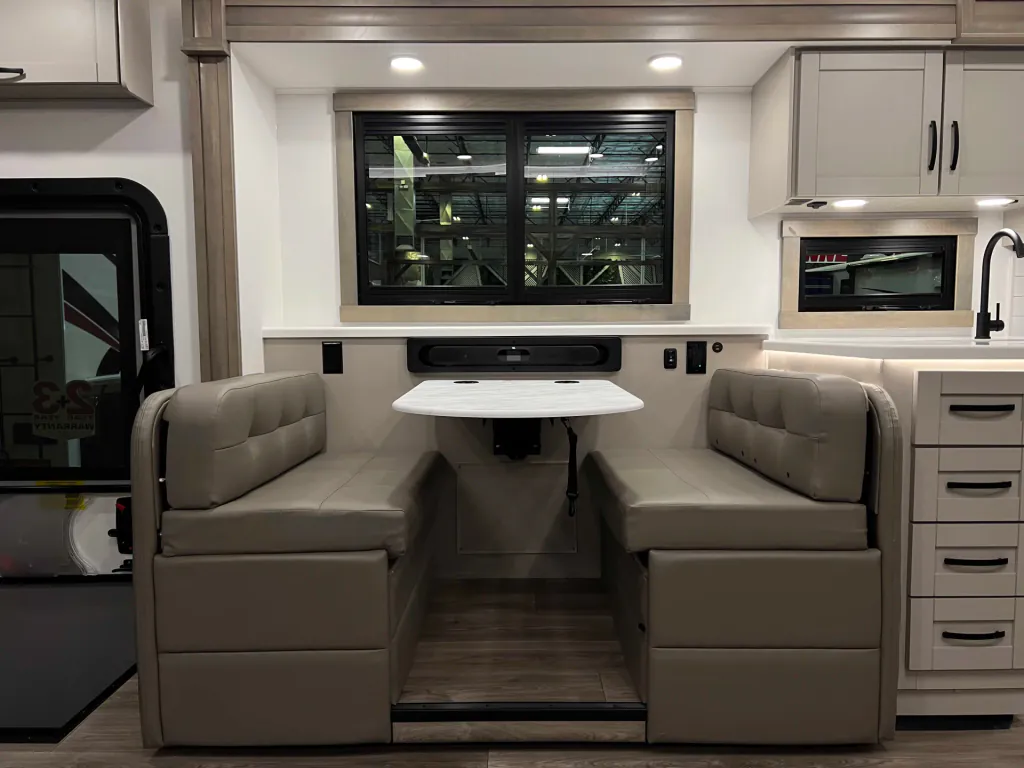 2027 Entegra Coach Vision XL 36C, Photos photo 12