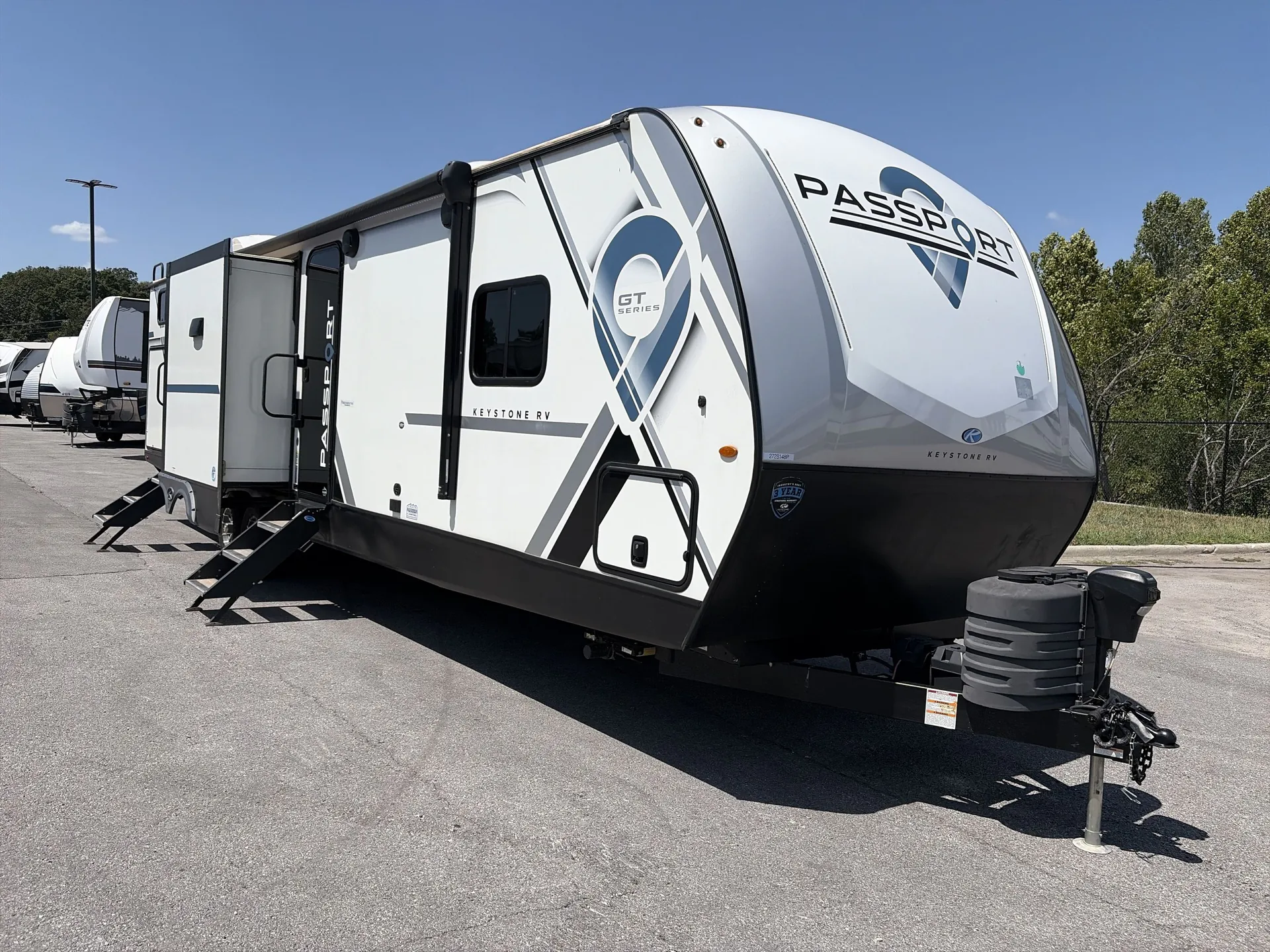 2024 Keystone Passport 3300BK - Photo 2