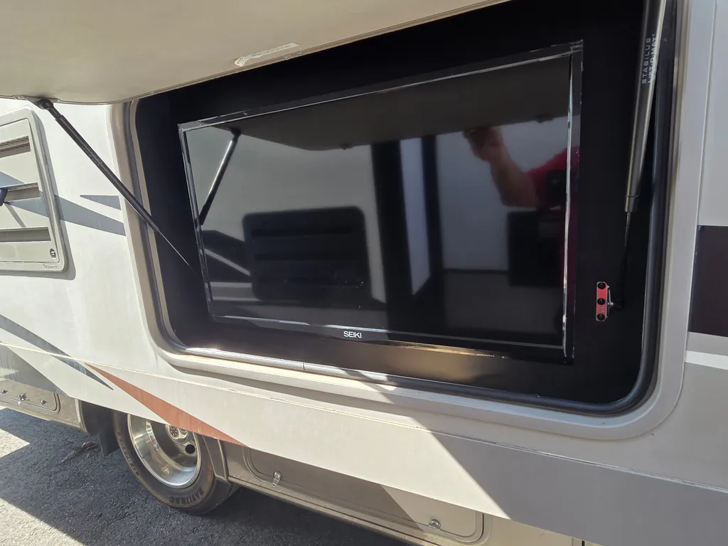 2017 Coachmen Pursuit 27KB, Photos photo 15