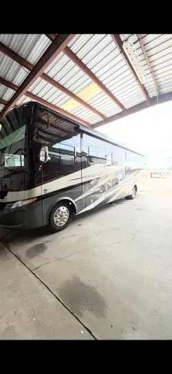 2025 Tiffin Open Road Allegro 36 UA - Photo 3
