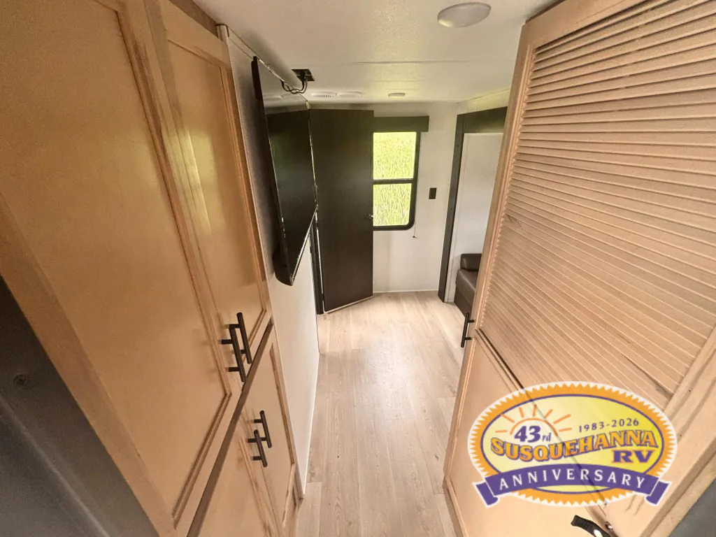 2025 Forest River Cherokee Timberwolf 39DC, Photos photo 38