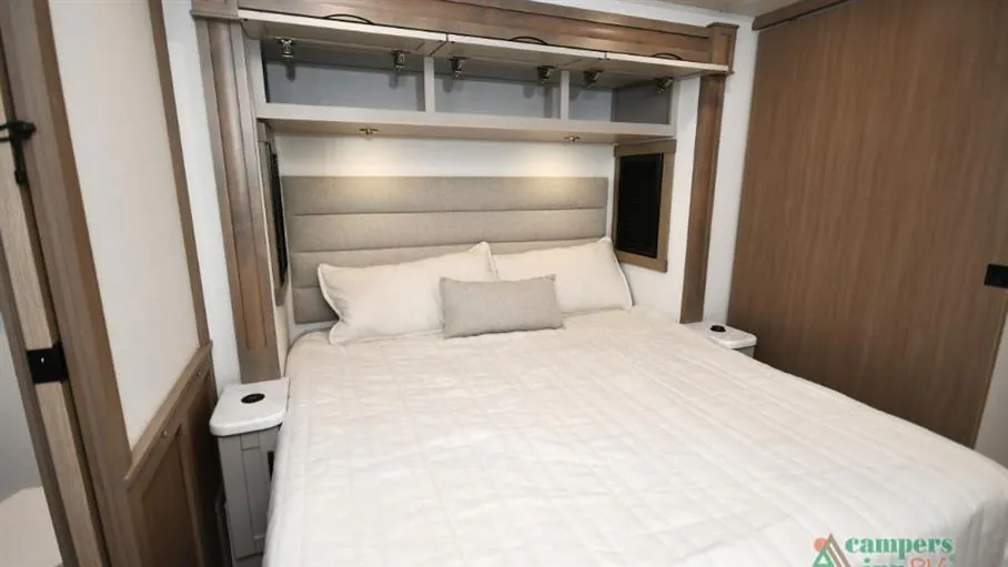 2027 Entegra Coach Vision XL 36C, Photos photo 21