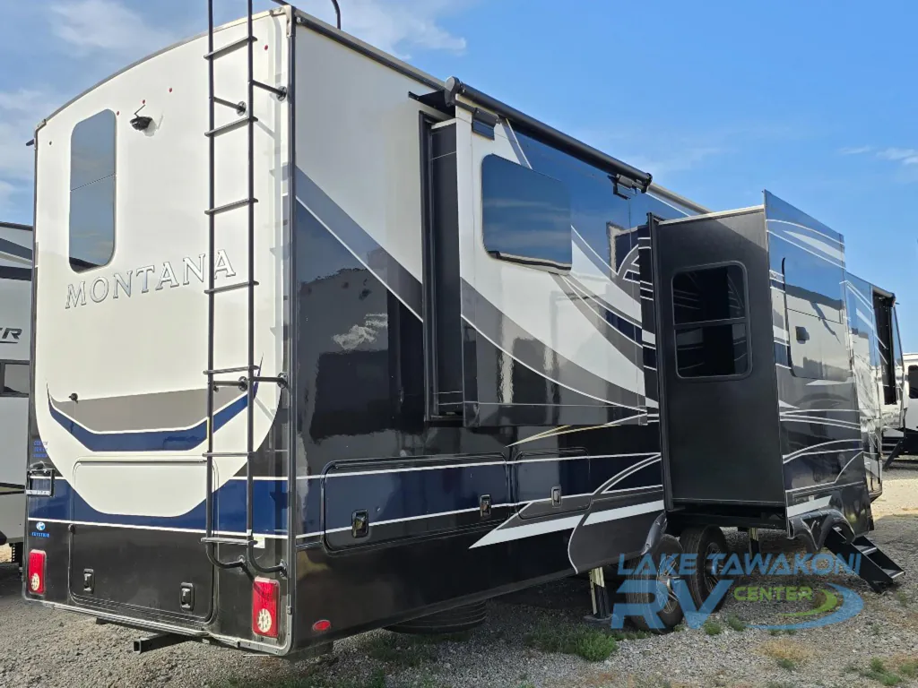 2024 Keystone Montana 3901RK, Photos photo 4