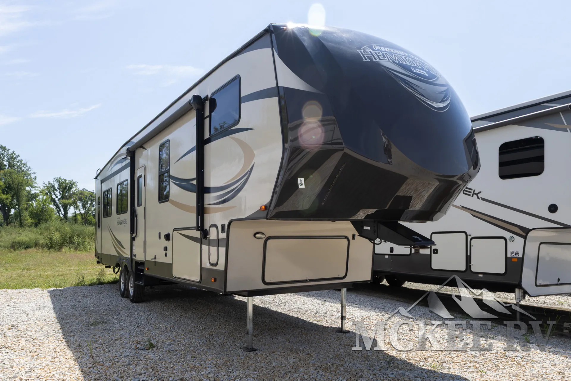 2016 Forest River Salem Hemisphere Lite 337BAR - Photo 2