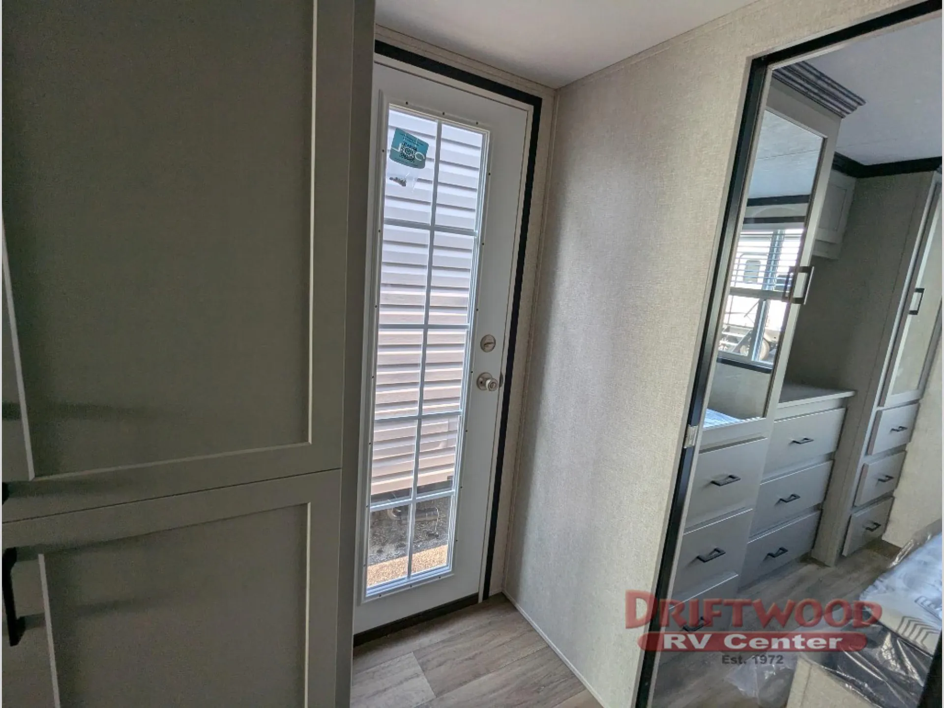 2027 Canterbury RV Parkvue P38-CKL - Photo 3