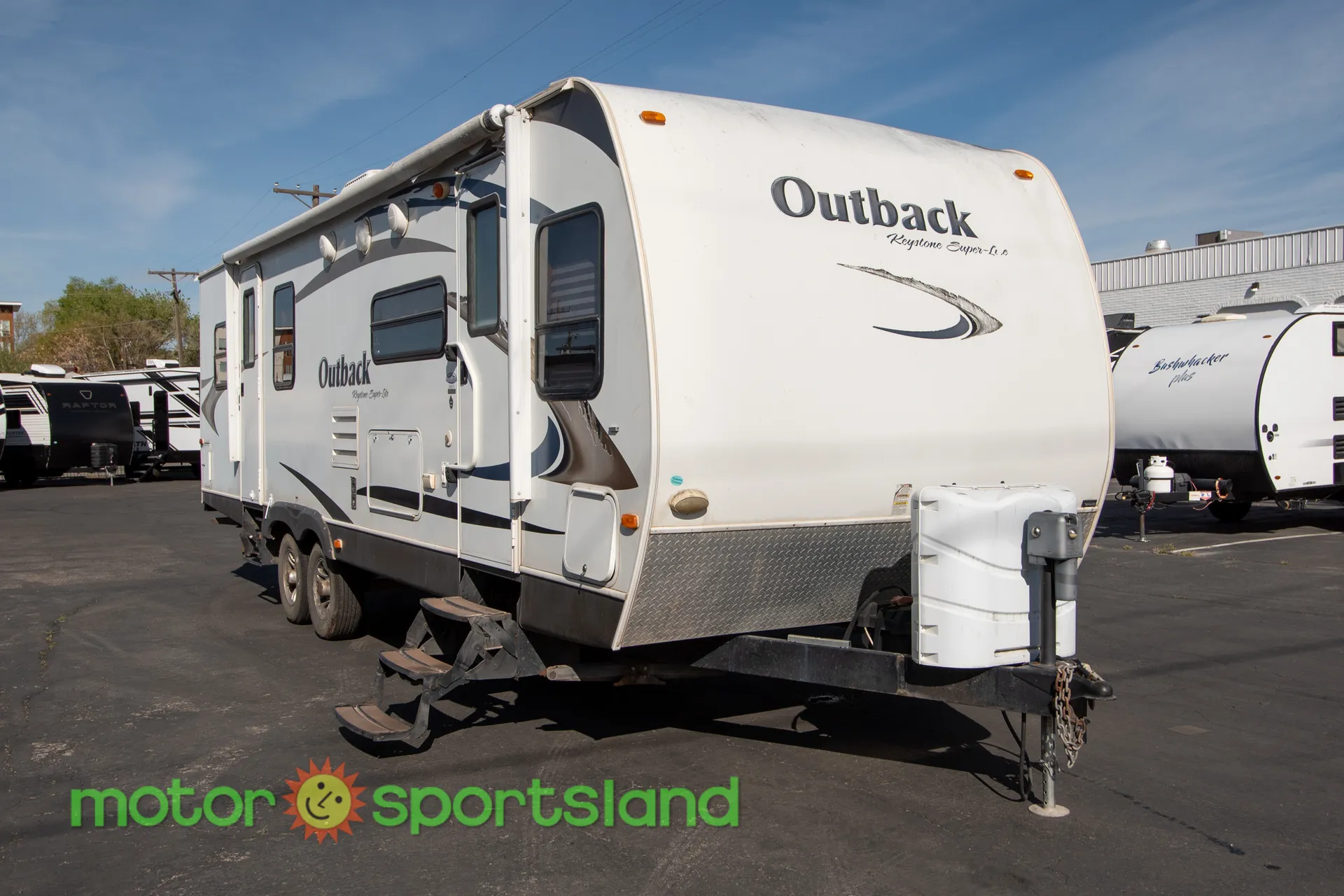 2011 Keystone Outback 260FL - Main photo
