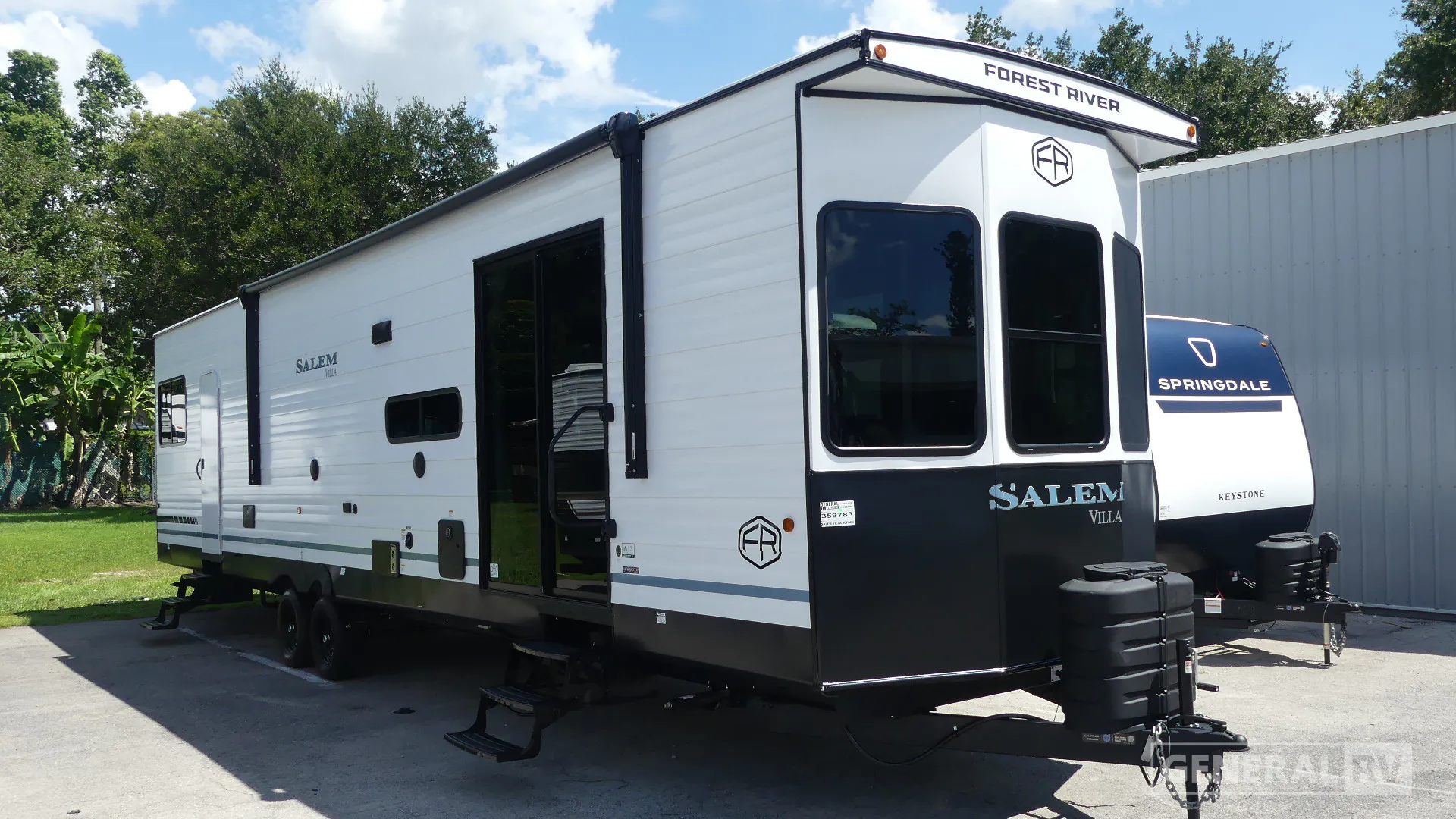 2027 Forest River Salem Villa 40FDEN