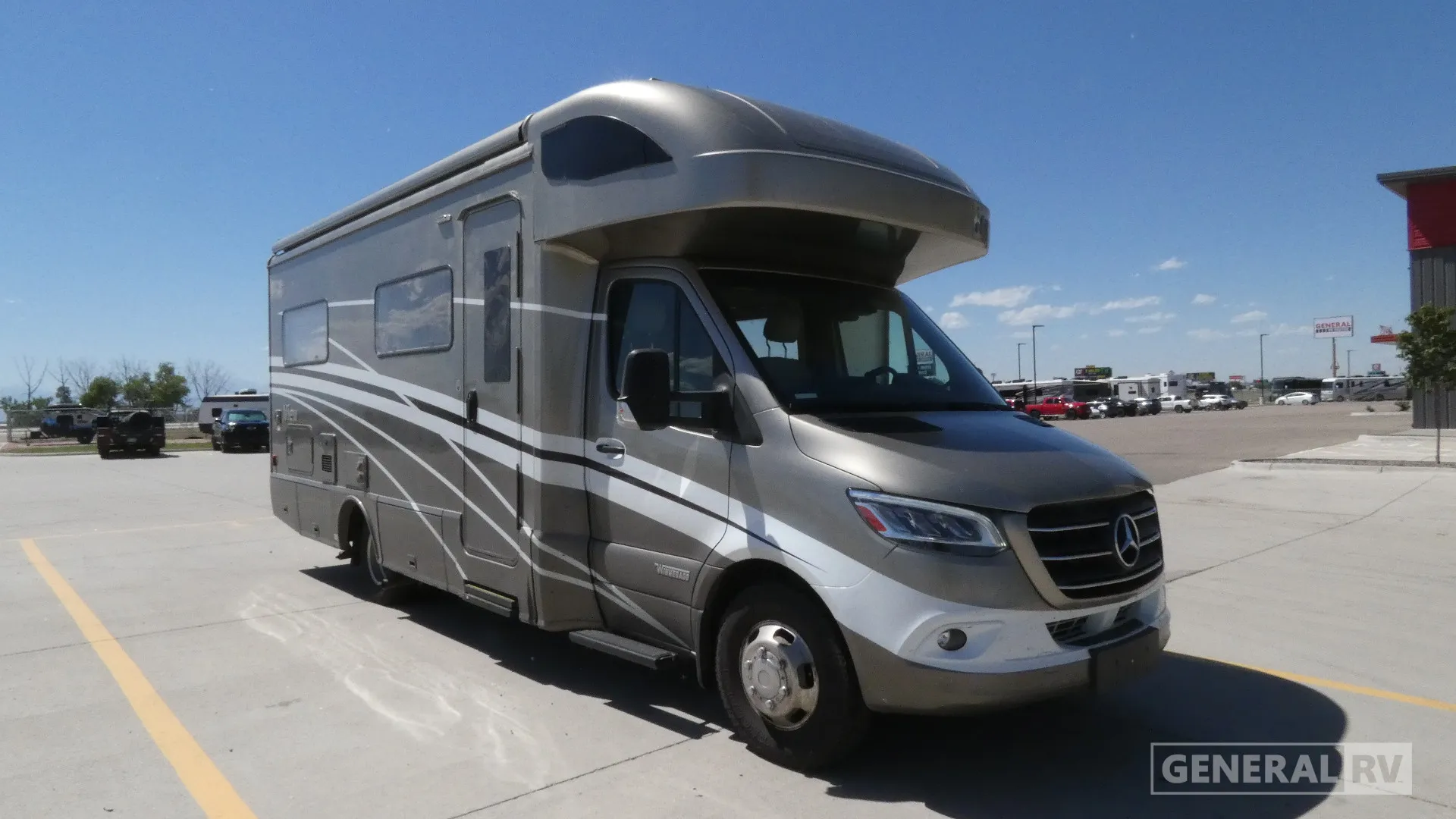 2022 Winnebago View 24J - Photo 2