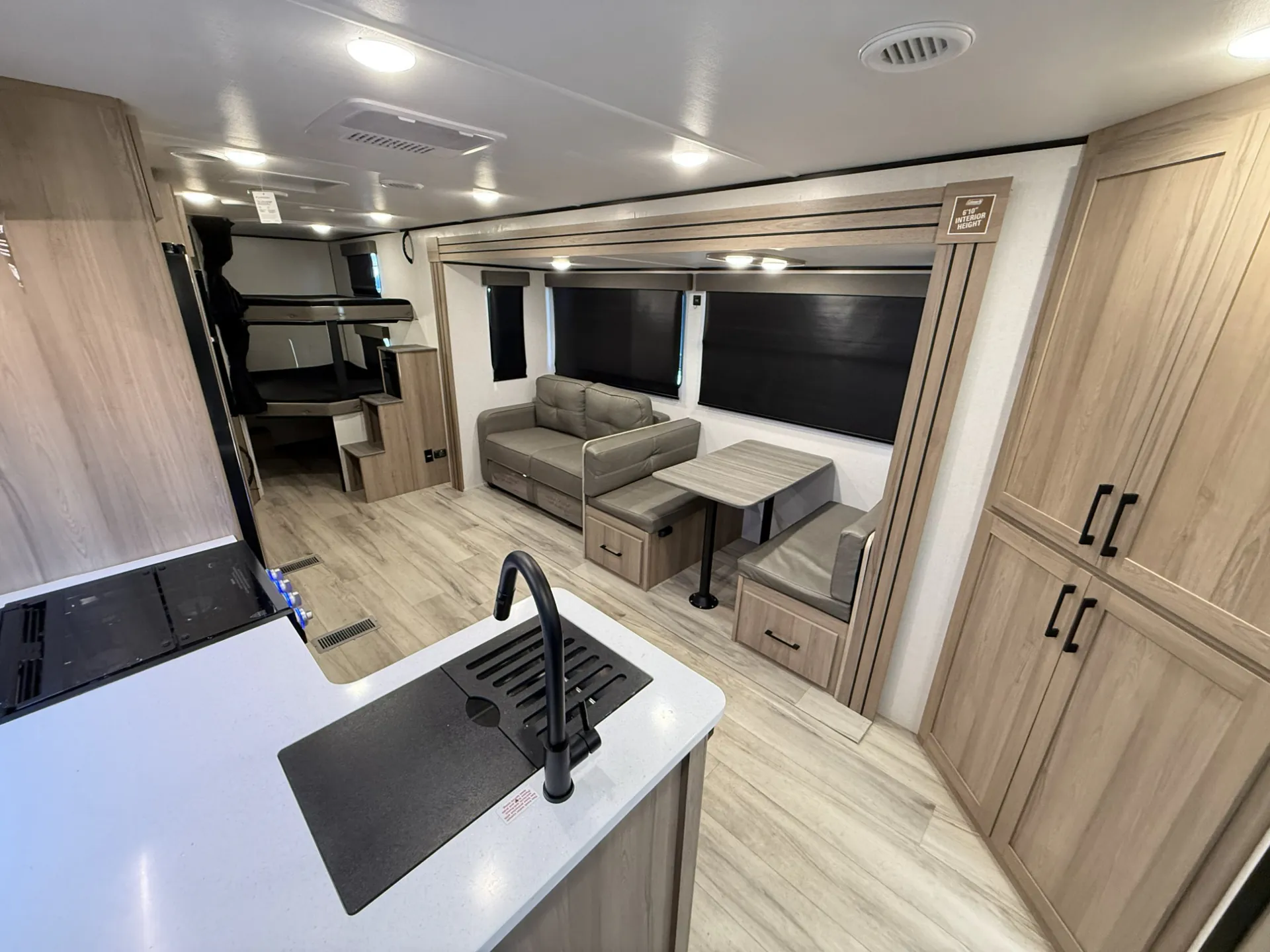 2025 Keystone Coleman Legacy 2900BH - Photo 2