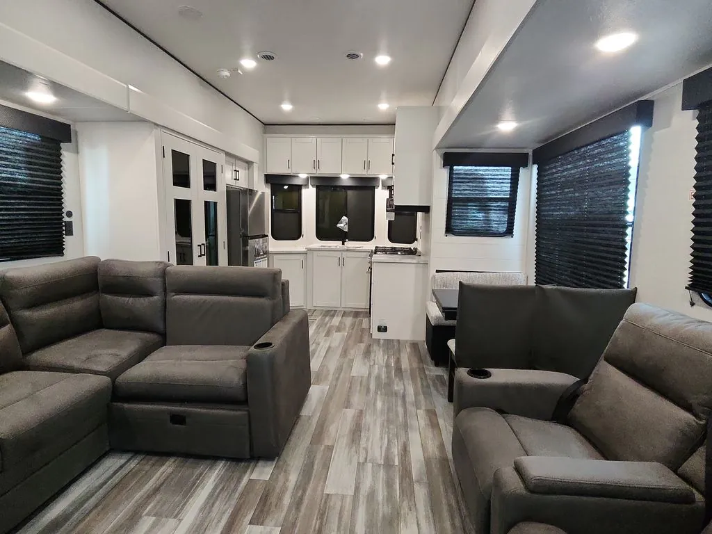 2026 Jayco Jay Flight Bungalow 404LOFT DS, Photos photo 9