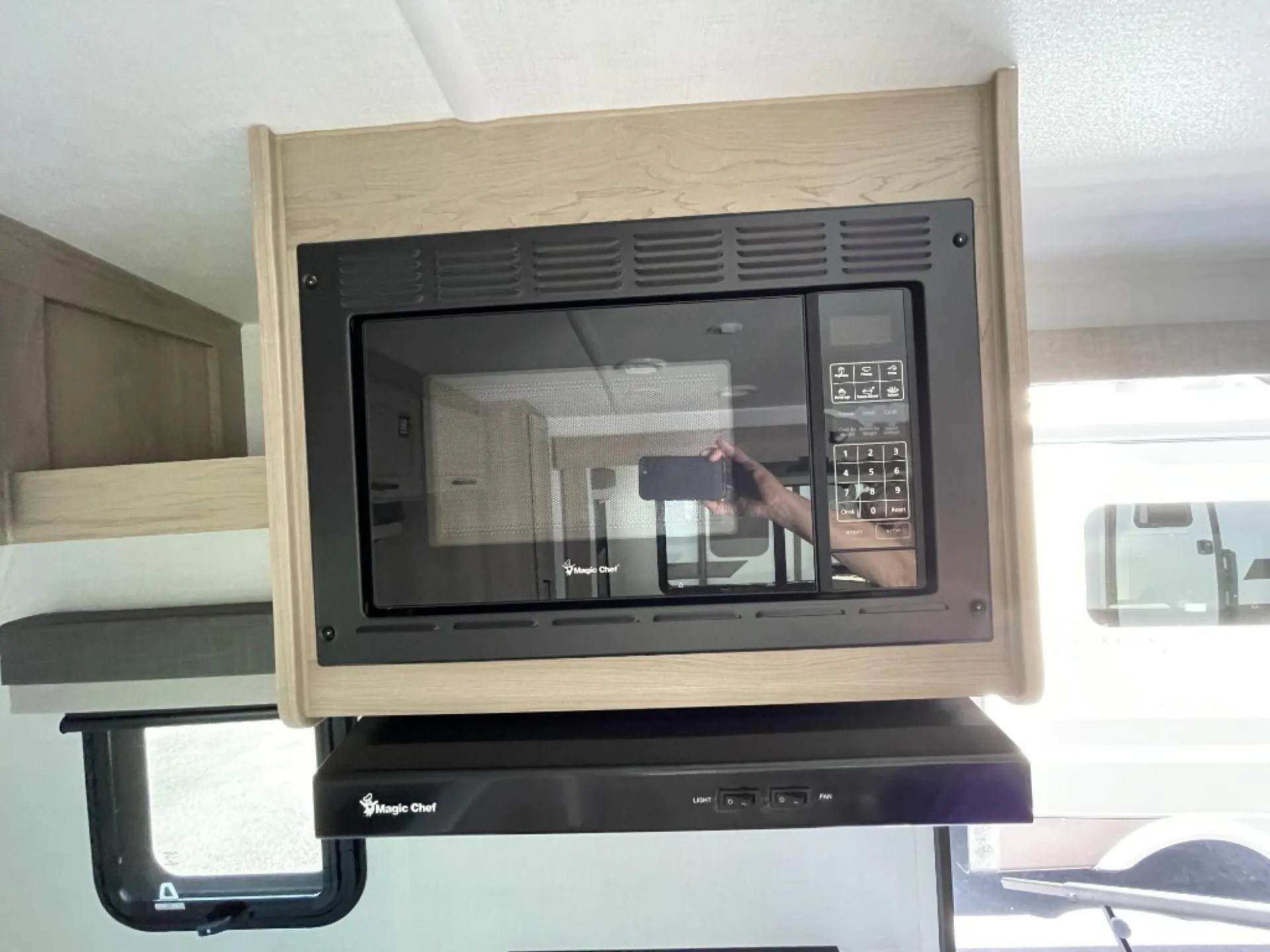 2026 Forest River Rockwood Mini Lite 2506FK — Photo 5