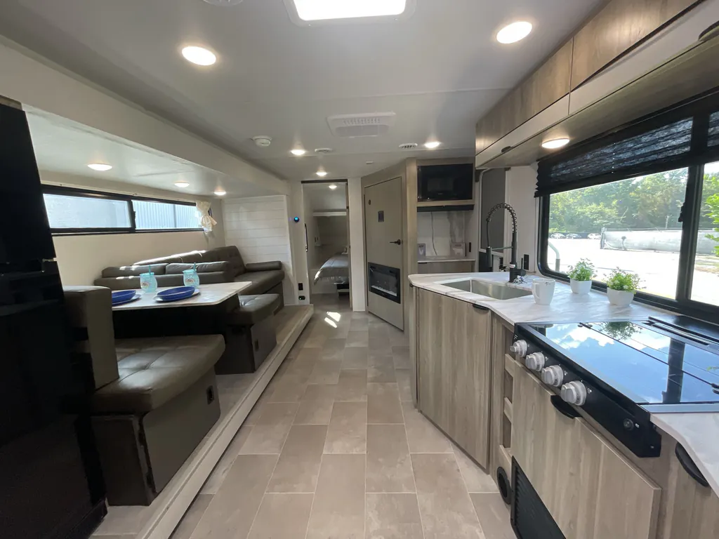 2026 Forest River Airelume 255, Photos photo 7