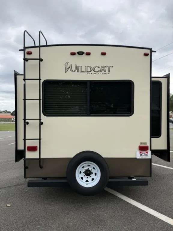 2019 Forest River Wildcat 32WB, Photos photo 7