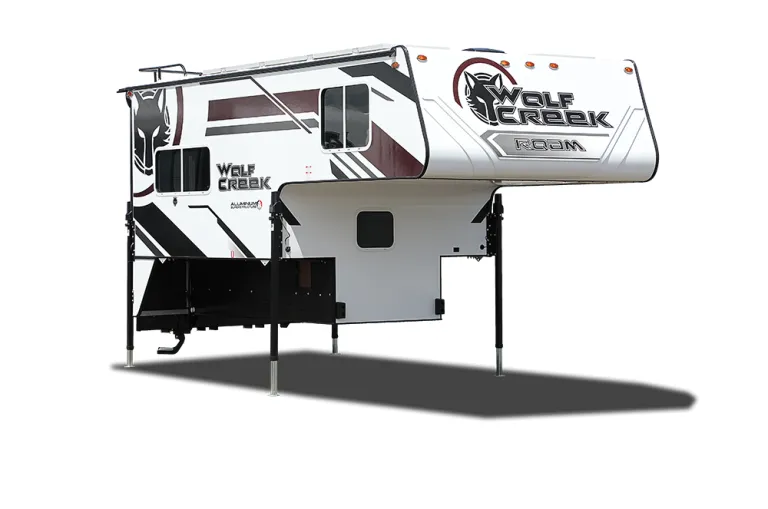 Wolf Creek 850 exterior