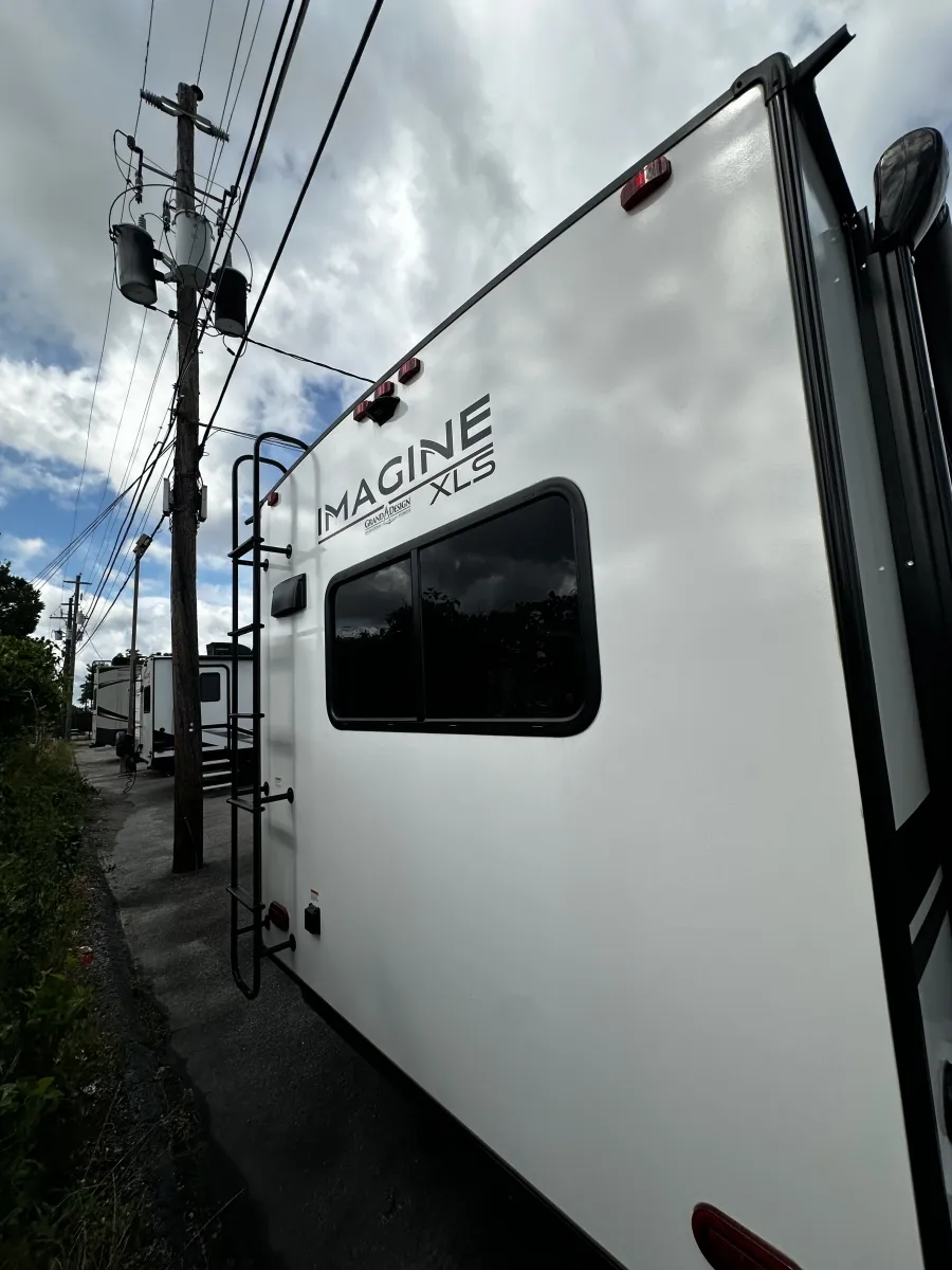 2025 Grand Design Imagine XLS 23LDE - Photo 4
