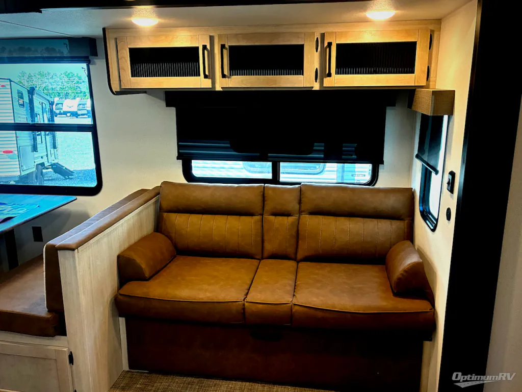 2027 Forest River Puma 32BHQS, Photos photo 6