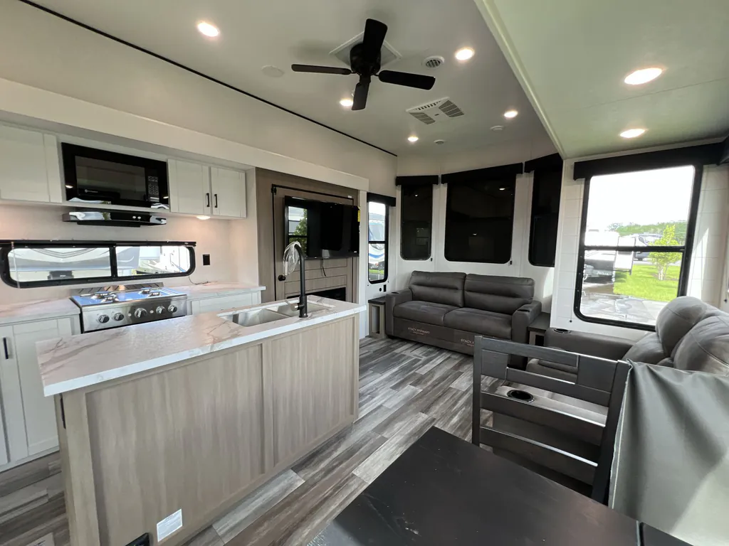2026 Jayco Jay Flight Bungalow 401LOFT DS, Photos photo 13