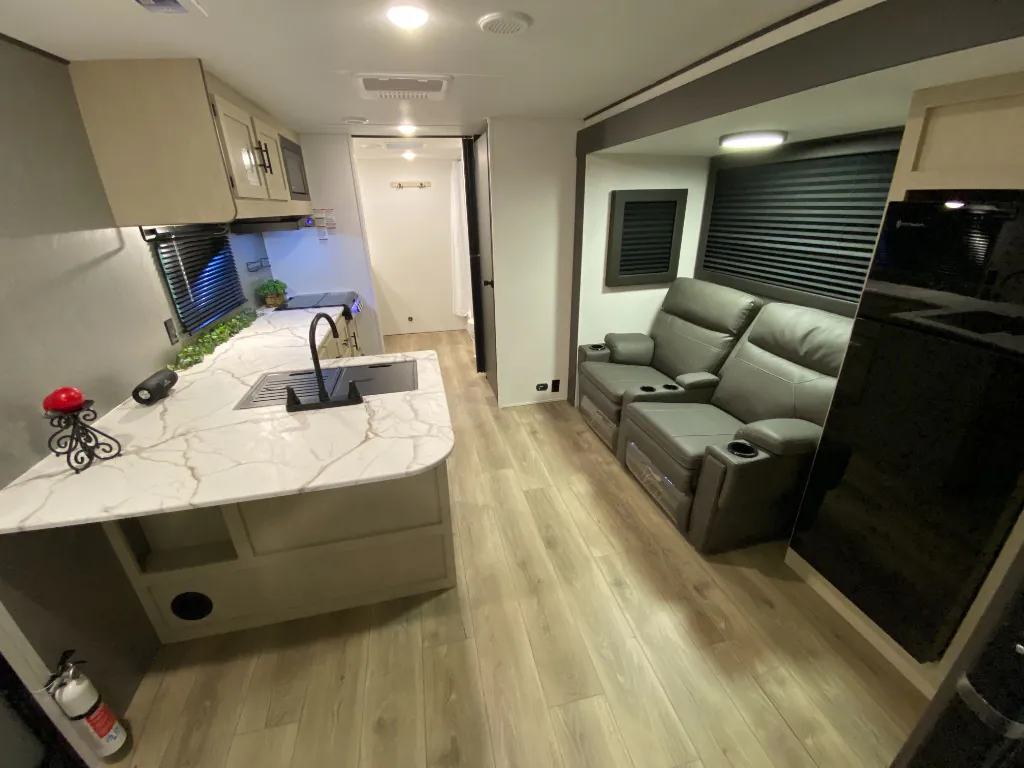 2026 Shasta RVs i-5 Edition 526RBS, Photos photo 29