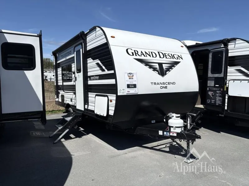 2026 Grand Design Transcend One 151RB - Photo 2