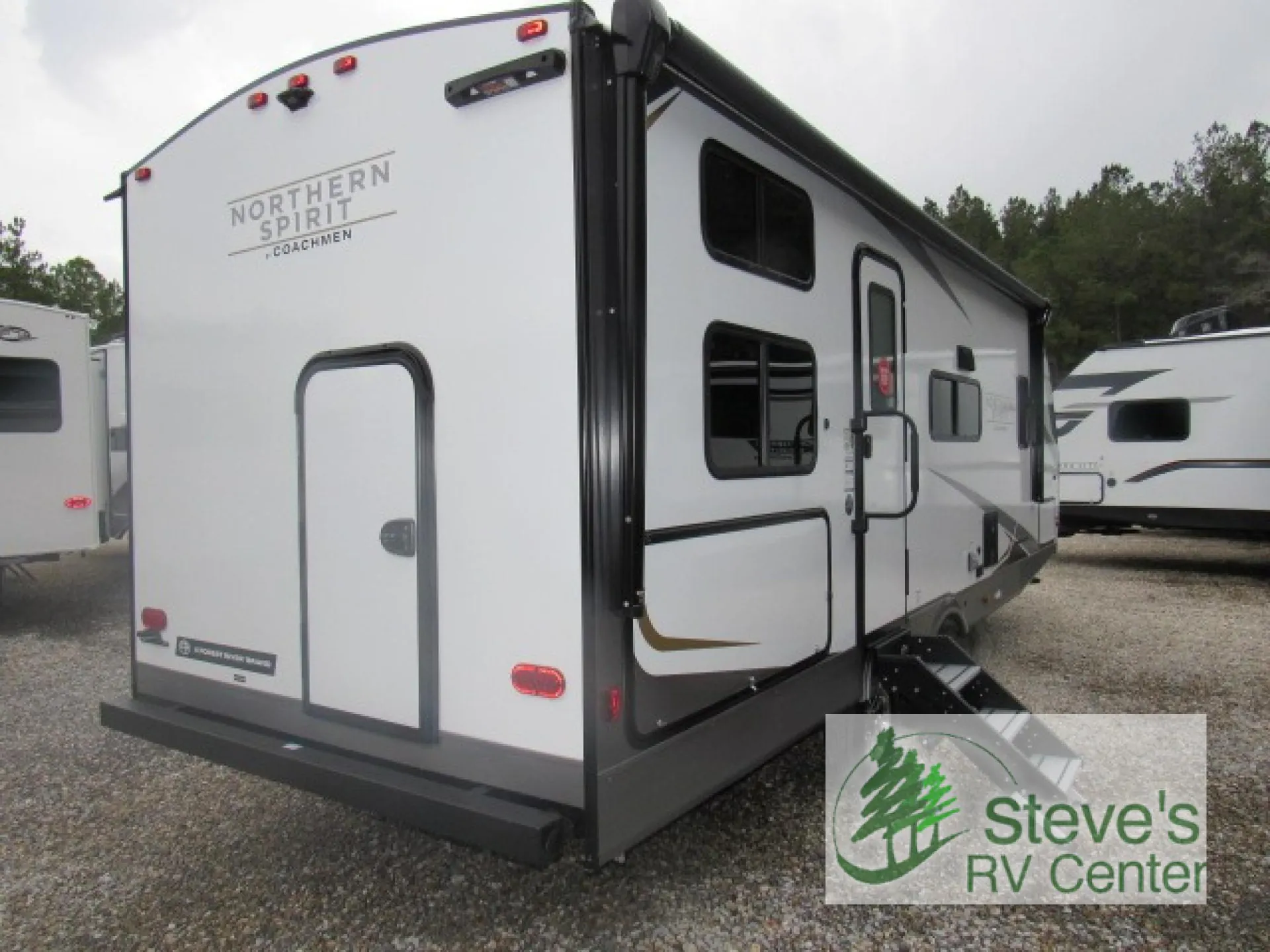 2025 Coachmen Northern Spirit Ultra Lite 2455BH - Photo 4