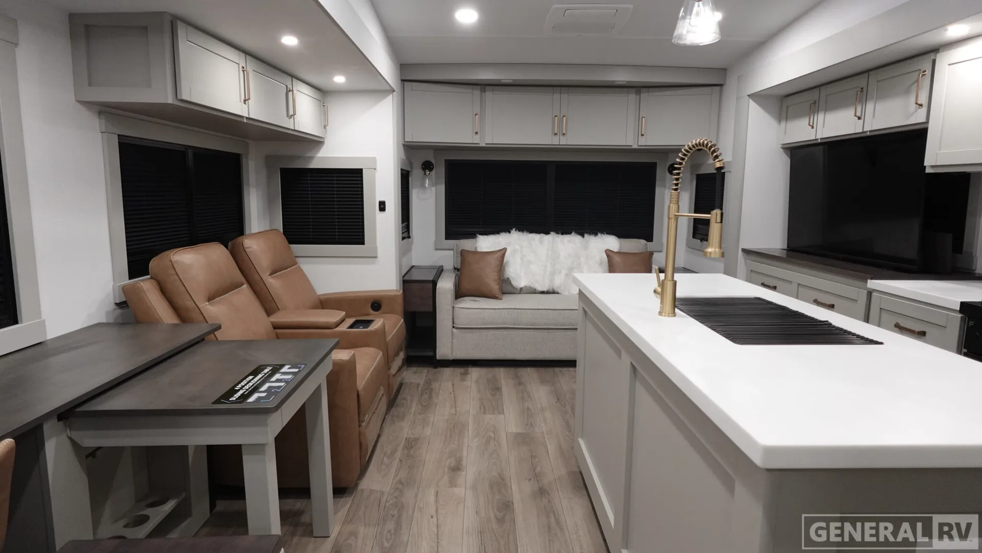 2026 Brinkley Model Z 3100 - Photo 3