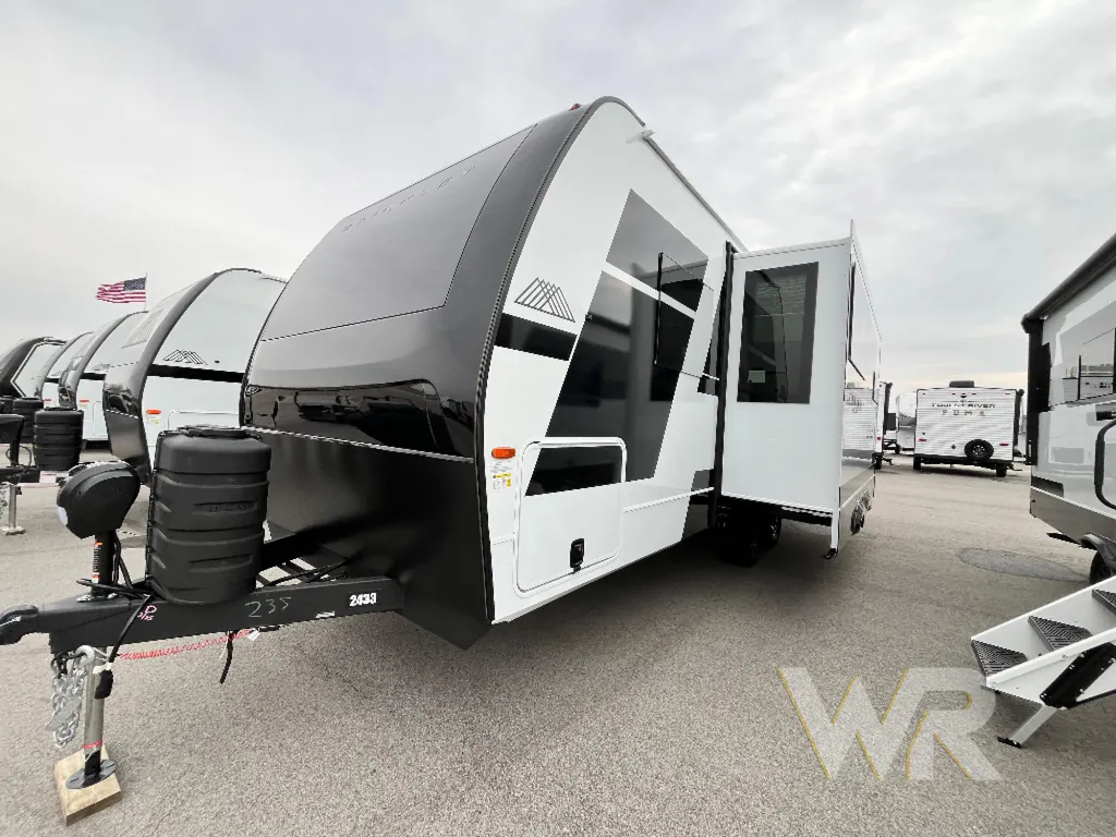 2026 Brinkley Model I 235, Photos photo 4