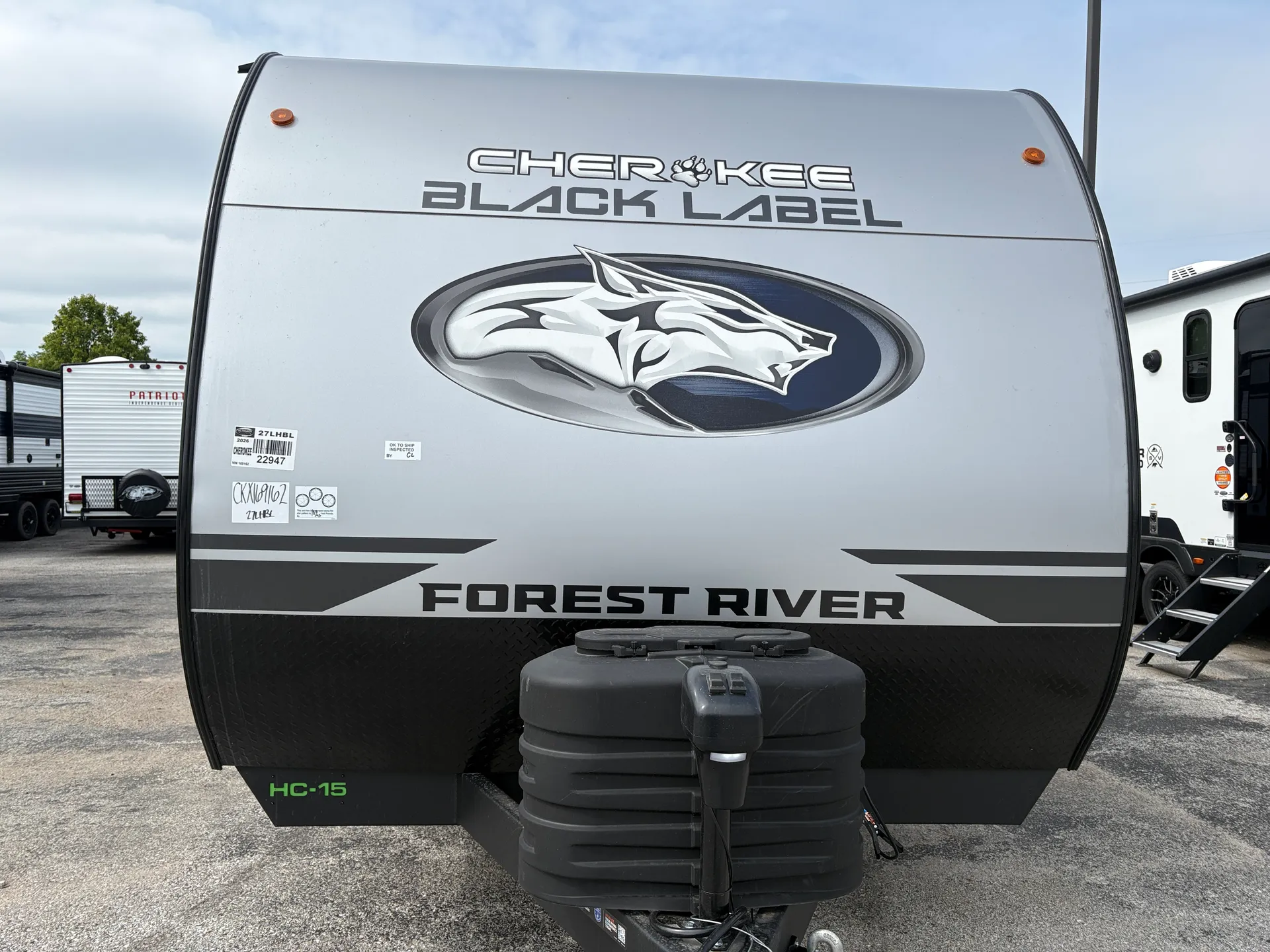 2026 Forest River Cherokee Grey Wolf Black Label 27LHBL - Photo 3